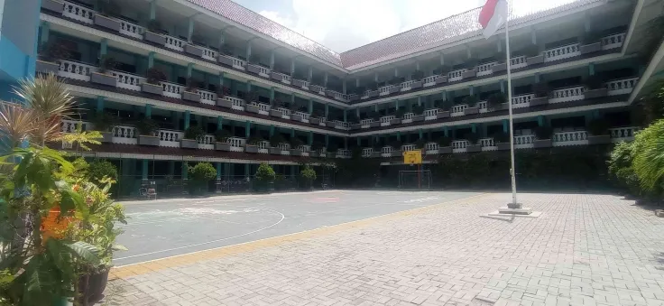 Layanan Publik