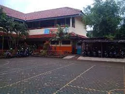 Layanan Publik